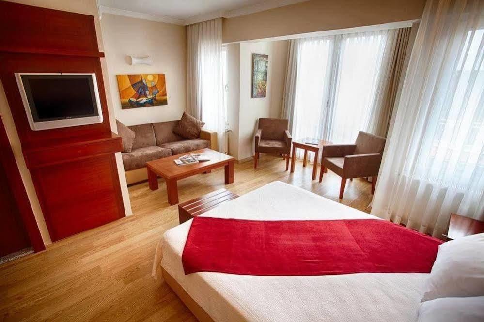 Hotel Pelit Чанаккале Екстериор снимка